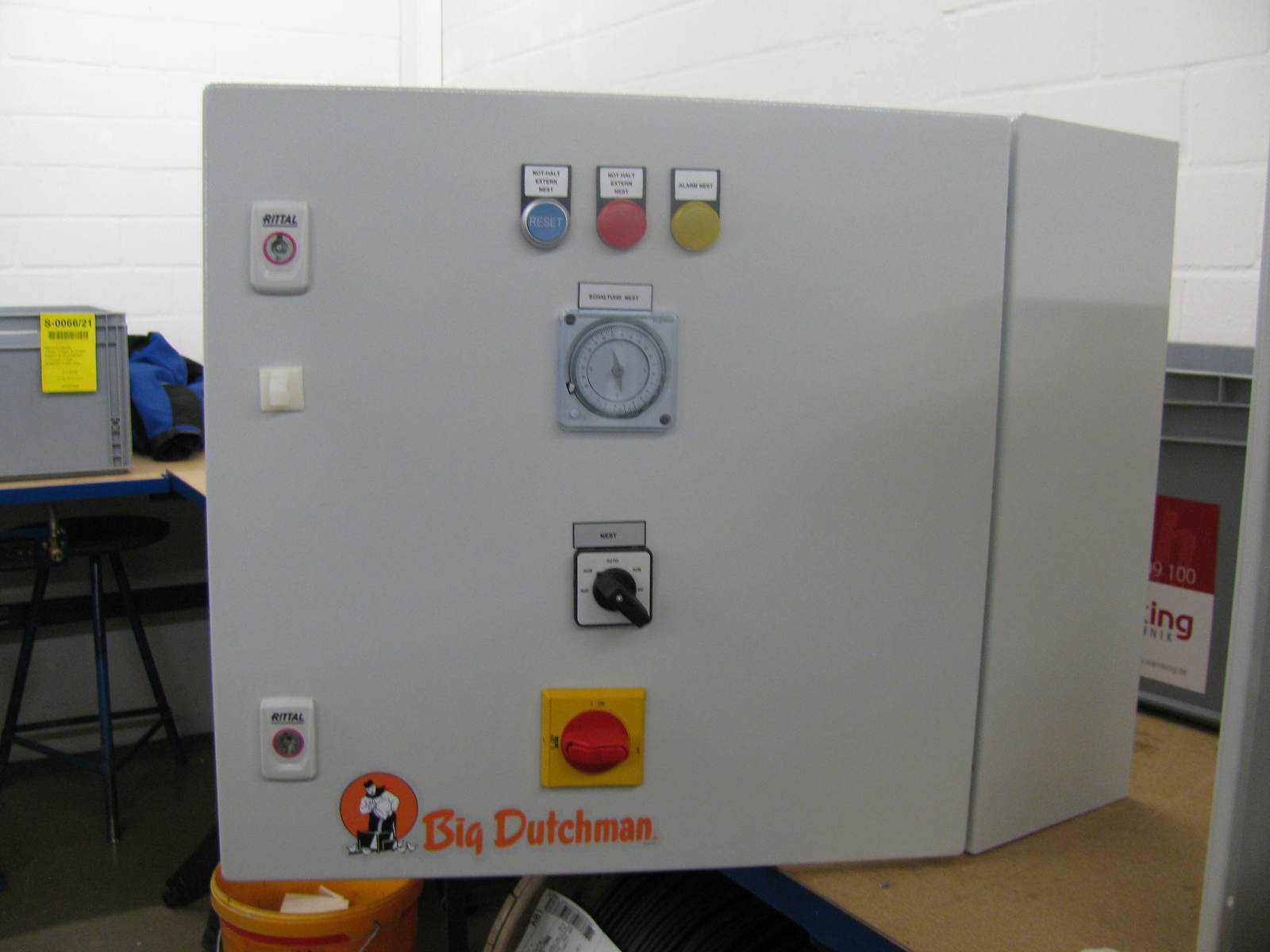 Contr cabinet f/1 drive RW45 nest Colony2+ 220-240V 1Ph V3